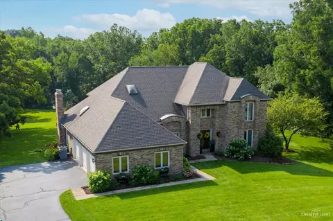 23 Colony Ct, Yorkville, IL 60560