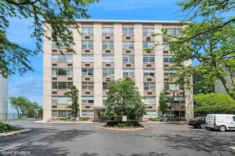 1440 Sheridan Rd #101, Wilmette, IL 60091