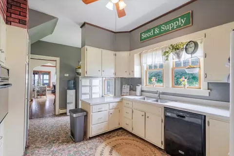 Kitchen - 879 2300th Ave, Chestnut, IL 62518 photo 5 of 5