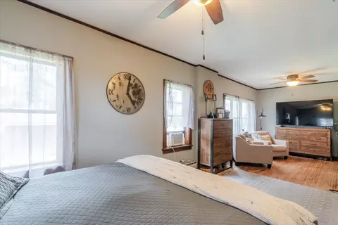 Bedroom - 879 2300th Ave, Chestnut, IL 62518 photo 1 of 8