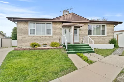 298 Dover Ln, Des Plaines, IL 60018 photo 1