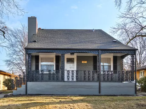 37 Waltham St, Calumet City, IL 60409