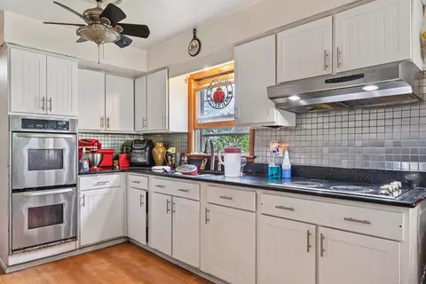 Kitchen - 626 E 90th St, Chicago, IL 60619 photo 2 of 4