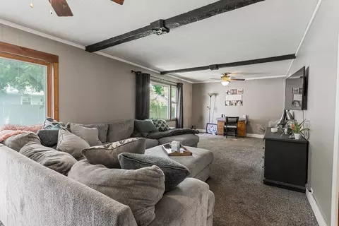 103 Taylor Ct, Catlin, IL 61817 photo 9