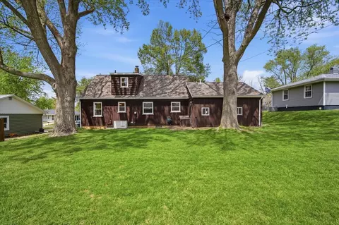 Exterior - 509 W Smith St, Roanoke, IL 61561 photo 5 of 5