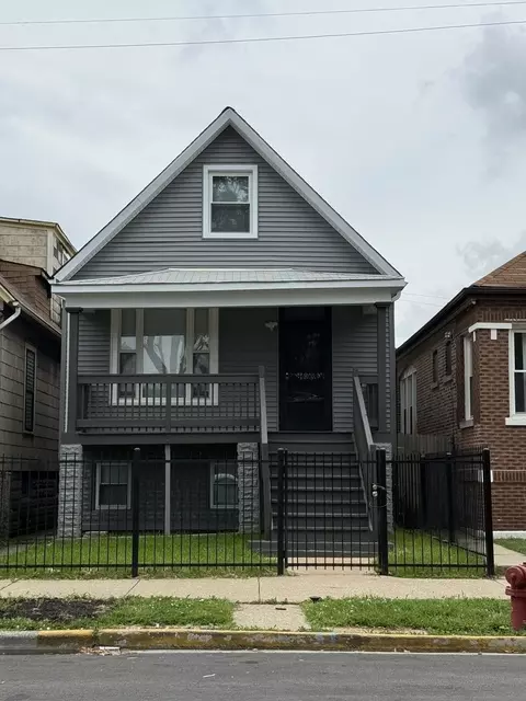 7130 S Morgan St, Chicago, IL 60621