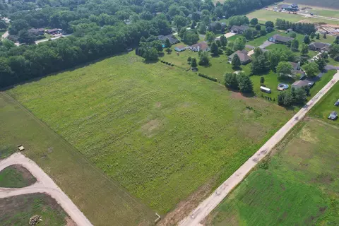 655 E Southmor Rd, Morris, IL 60450 photo 8
