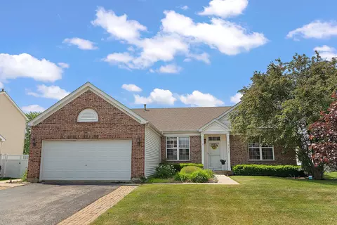 1611 Wintercrest Ln, Shorewood, IL 60404