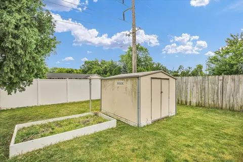 1901 Sumac Dr, Champaign, IL 61821 photo 36