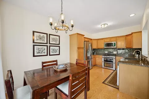 Dining - Undisclosed, Glenview, IL 60025 photo 1 of 1