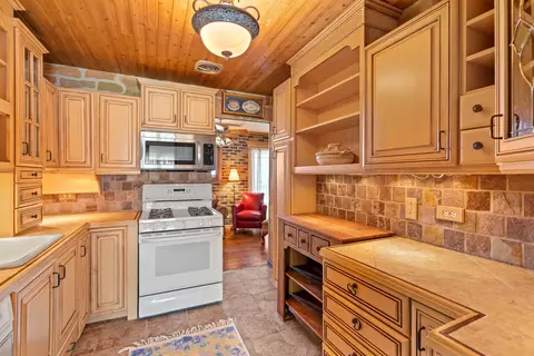 1003 Sandpiper Ct, Bartlett, IL 60103 photo 6