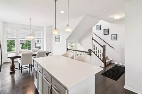 Entry Way - Undisclosed, Naperville, IL 60564 photo 1 of 2