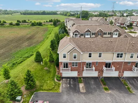 View/Area - Undisclosed, Naperville, IL 60564 photo 4 of 4