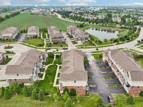 View/Area - Undisclosed, Naperville, IL 60564 photo 3 of 4
