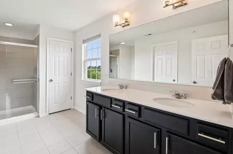 Bath - Undisclosed, Naperville, IL 60564 photo 2 of 3