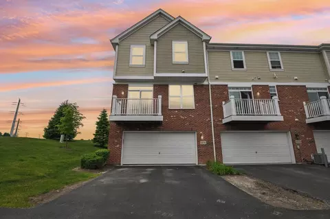 Exterior - Undisclosed, Naperville, IL 60564 photo 7 of 7