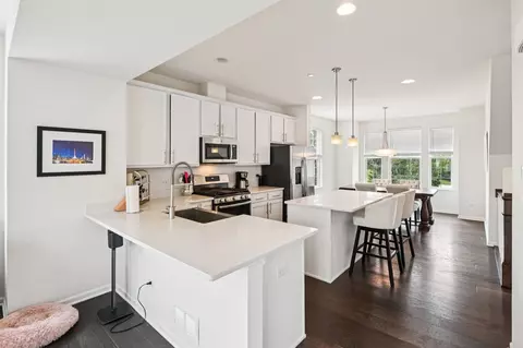 Kitchen - Undisclosed, Naperville, IL 60564 photo 1 of 5