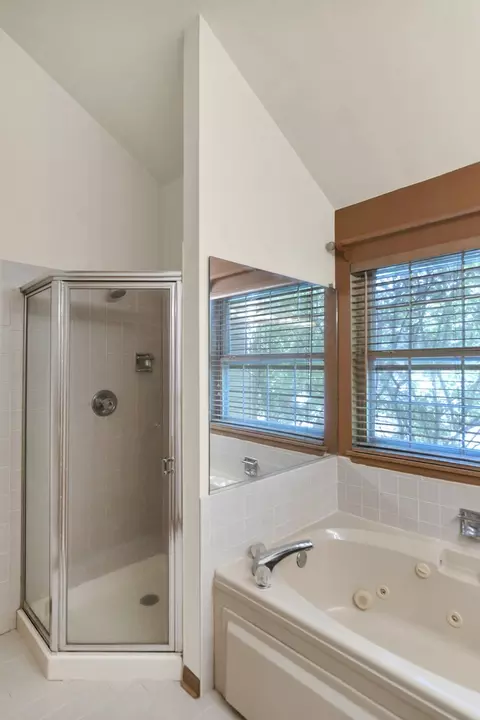652 Morning Glory Ln, Bartlett, IL 60103 photo 30