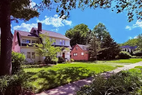 703 W Ohio St, Urbana, IL 61801