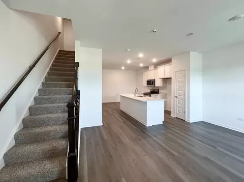 Entry Way - 2116 Bodega Dr, Oswego, IL 60543 photo 1 of 3