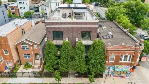 3004 W Lyndale St #3E, Chicago, IL 60647