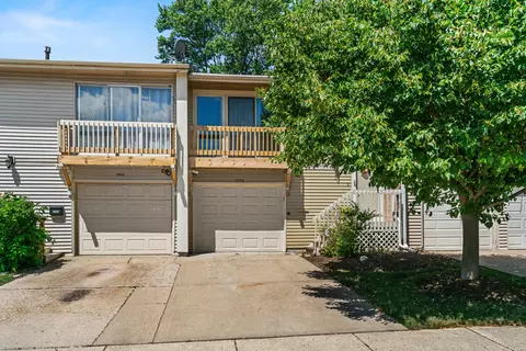 1598 Elder Dr, Aurora, IL 60506