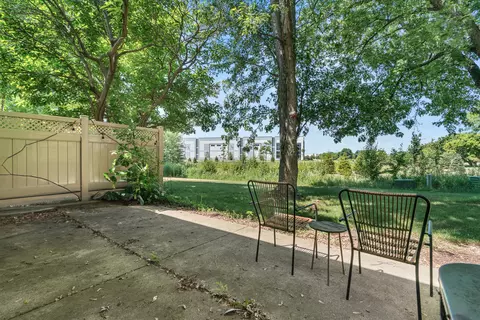 Exterior - 1598 Elder Dr, Aurora, IL 60506 photo 3 of 3