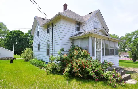 4816 Auburn St, Rockford, IL 61101