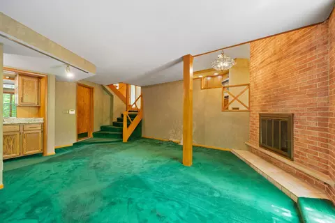 Living - 4303 Singleton Close, Rockford, IL 61114 photo 8 of 8