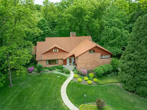 View/Area - 4303 Singleton Close, Rockford, IL 61114 photo 1 of 5