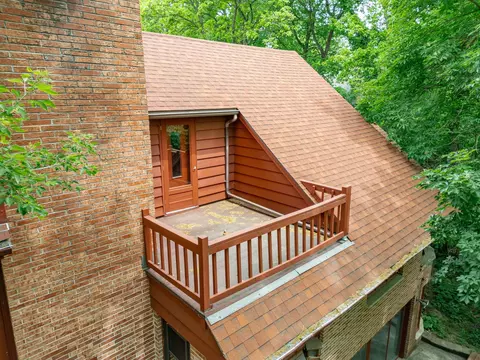 Exterior - 4303 Singleton Close, Rockford, IL 61114 photo 11 of 12