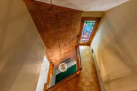 Entry Way - 4303 Singleton Close, Rockford, IL 61114 photo 4 of 8