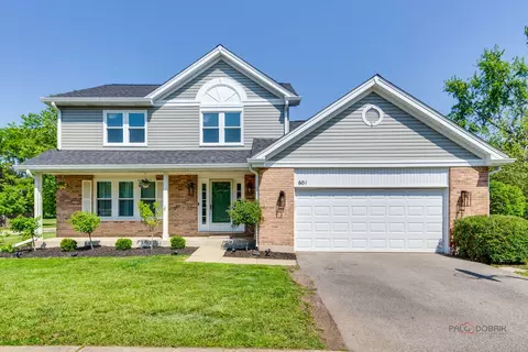 601 Evergreen Dr, Vernon Hills, IL 60061