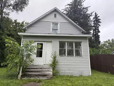 1571 E Bourbonnais St, Kankakee, IL 60901