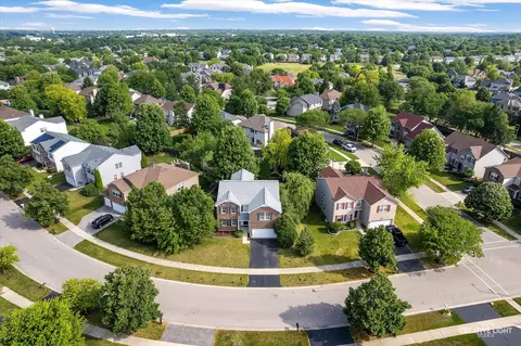 View/Area - 2164 Clementi Ln, Aurora, IL 60503 photo 4 of 5