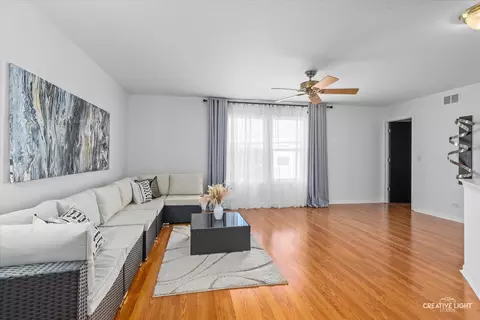 Living - 2164 Clementi Ln, Aurora, IL 60503 photo 4 of 5