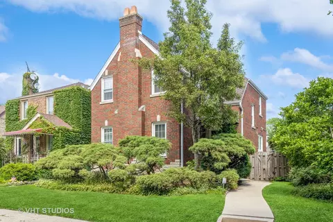 1823 N Newland Ave, Chicago, IL 60707