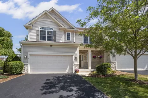 301 Berkshire Dr, Lake Villa, IL 60046