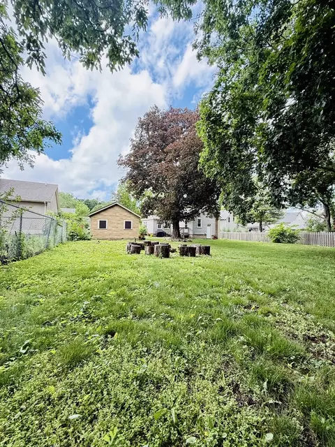 Exterior - 423 Maple St, Marengo, IL 60152 photo 2 of 3