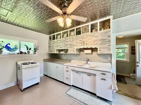 Kitchen - 423 Maple St, Marengo, IL 60152 photo 1 of 3