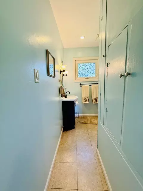 Bath - 423 Maple St, Marengo, IL 60152 photo 2 of 2