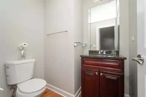 Bath - 90 Legacy Ln, Wheeling, IL 60090 photo 1 of 3