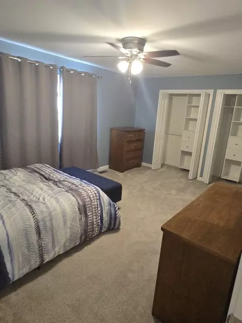 Bedroom - 8201 Daniel Dr, Justice, IL 60458 photo 1 of 2