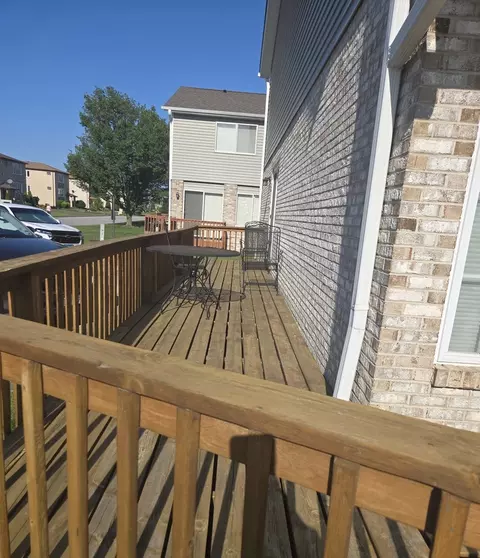 Exterior - 8201 Daniel Dr, Justice, IL 60458 photo 3 of 3