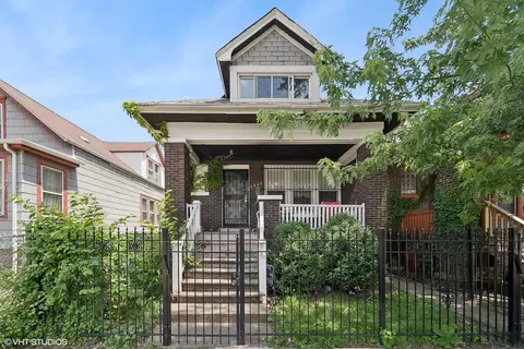 7545 S Rhodes Ave, Chicago, IL 60619