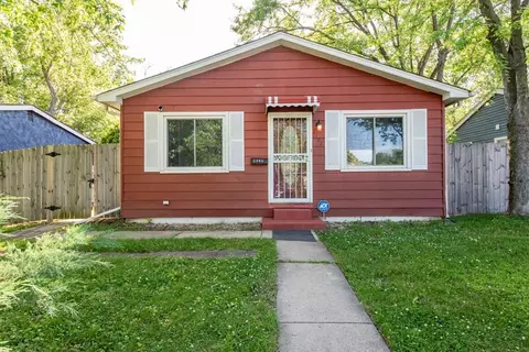 2302 Gilead Ave, Zion, IL 60099
