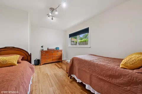 2417 Lyons St, Evanston, IL 60201 photo 19