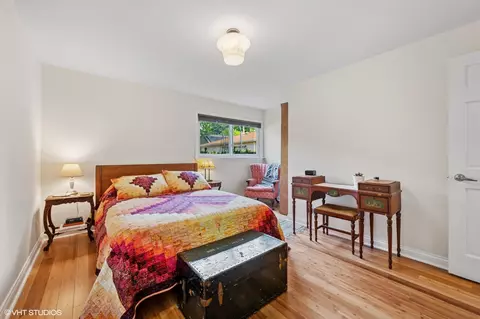 2417 Lyons St, Evanston, IL 60201 photo 16