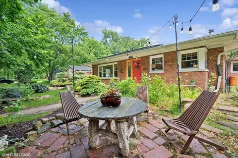 2417 Lyons St, Evanston, IL 60201 photo 27