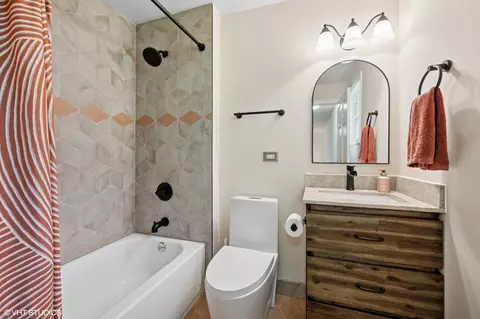 2417 Lyons St, Evanston, IL 60201 photo 18